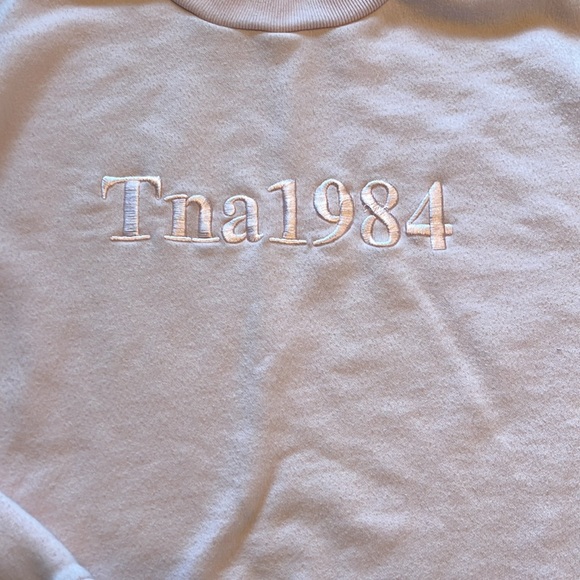 TNA sweatshirt by Aritiza - Picture 2 of 3
